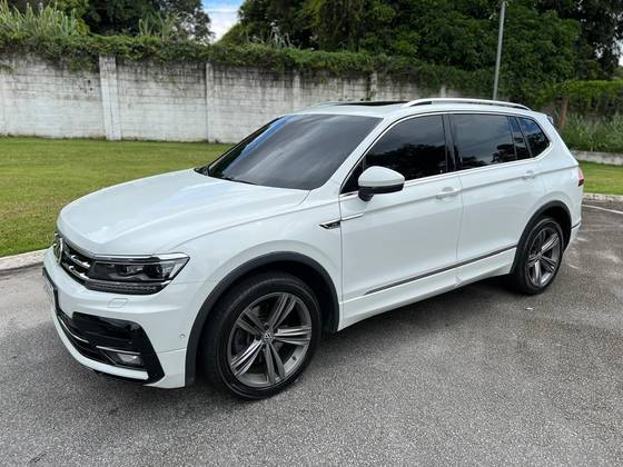 VOLKSWAGEN TIGUAN 2.0 350 TSI GASOLINA ALLSPACE R-LINE 4MOTION DSG